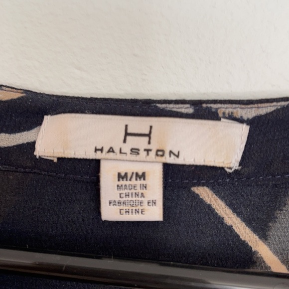 Halston Size Medium chiffon blouse - Picture 3 of 4